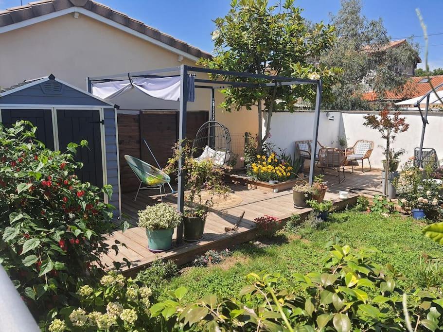Ferienwohnung Chez Helene Bordeaux Exterior foto